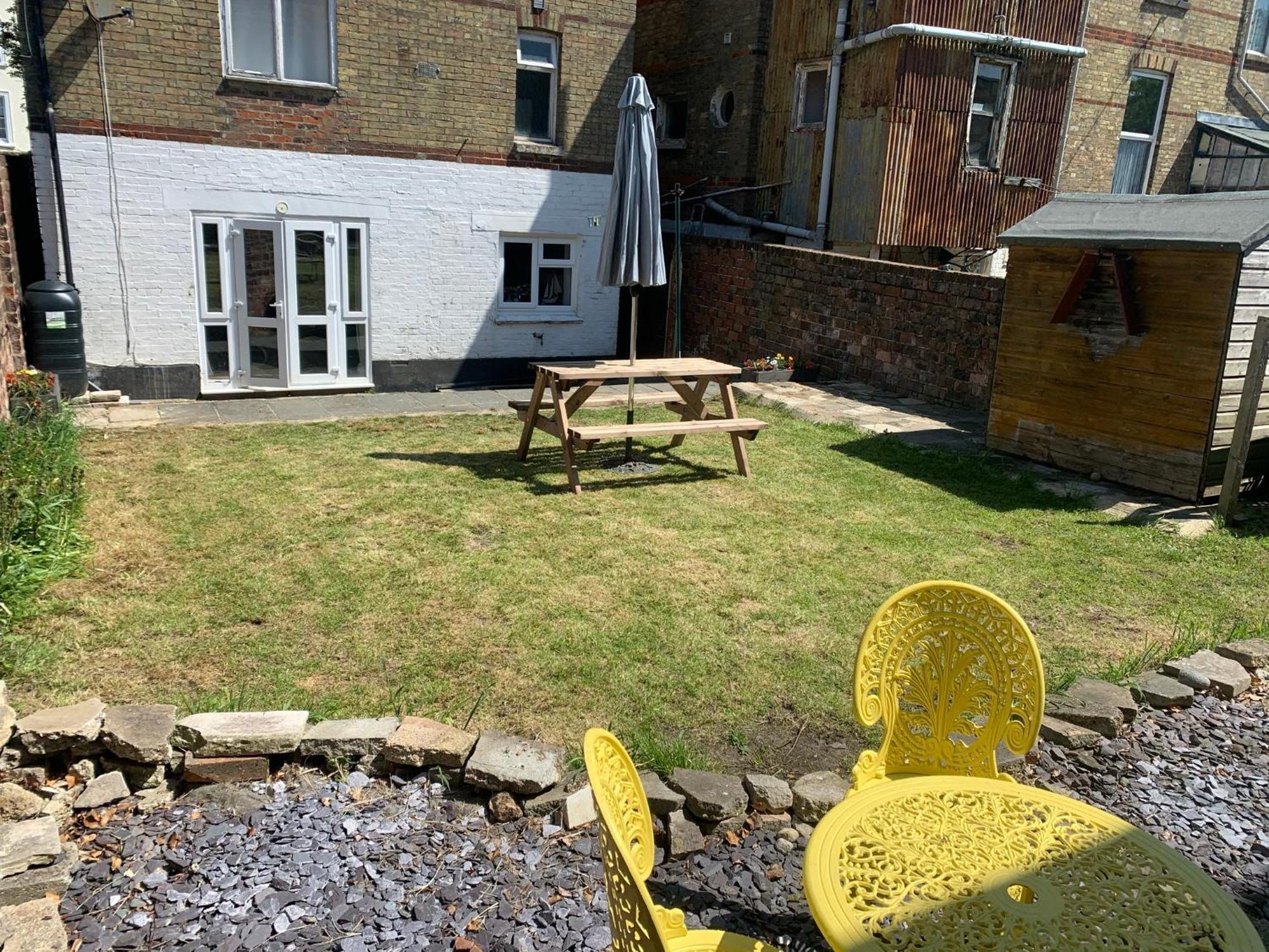 Ryde Beach Garden Apartment ภายนอก รูปภาพ